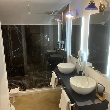 Διαμέρισμα Luxury Blue Suites- Imperial *